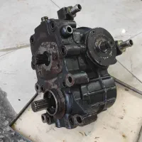 تعمیرات تخصصی پمپHSD کمباین زنجیری و نشاگر