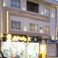 اجاره مغازه ۱۸ متری بر بلوار عشوری|اجارهٔ مغازه و غرفه|رشت, فرزانه|دیوار