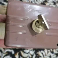 قفل زبانه دار ایساتیس درب حیات