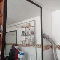 آیینه - تخت - دستگاه بخور -میز اصلاح -کشوی کار|آرایشگاه و سالن‌های زیبایی|زنجان, |دیوار