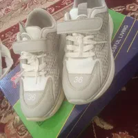 کفش کتانی پسرانه سایز ۳۴