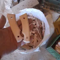 یکنفر نجار وارد یا نیمه وارد بصورت درصدی یا حقوق