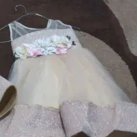 یک لباس عروس دخترانه|کفش و لباس بچه|بیرجند, |دیوار