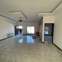 ویلا زیر قیمت نه.به قیمت استخردار دوخواب سنددار