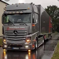 راننده پایه یک کمکی هستم مدارکم تکمیله