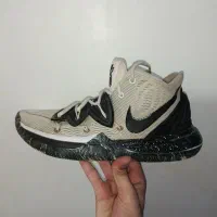 کفش بسکتبال kyrie 5
