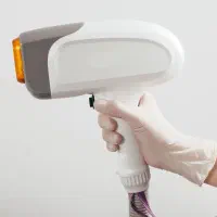 اپراتور لیزر