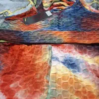 نیم تنه زنانه