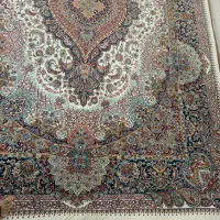 یکعدد فرش 9متری700شونه در مهدیشهر