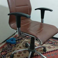 صندلی چرخدار مدیریتی