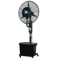 پنکه مه پاش ایستاده