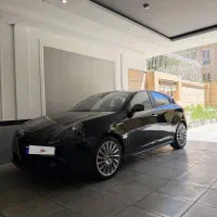 آلفارومئو جولیتا