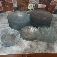 ظرف شیشه ای