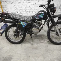 موتورسیکلت پیشرو 200سی سی