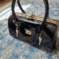 کیف و کفش ورنی