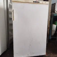 فریزر آزمایش.4کشو هتلی.سایز 1متر ارتفاع60سانت عرض