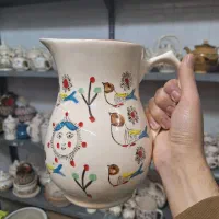 پارچ سفالی سفید