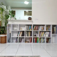 کتابخانه و قفسه کتاب