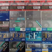 مجموعه نوار کاست خام و پر شده