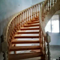 پله گرد چوبی وساده