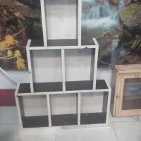 یک عدد صندلی + دوعدد دکور