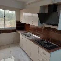 طبقه-86-متری-تک-سقف-غرق-نور-در-جاده-لیلاکوه