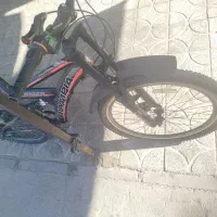 دوچرخه|دوچرخه، اسکیت، اسکوتر|بم, |دیوار