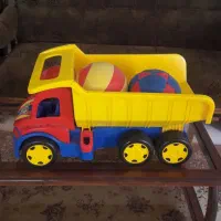 ماشین اسباب بازی بزرگ