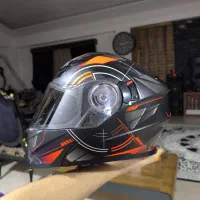 کلاه کاسکت رد لاین