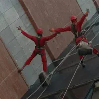 استخدام نیرو کار با طناب