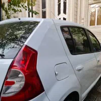 ساندرو 95 اتومات کارکرد 90 خیلی تمیز .