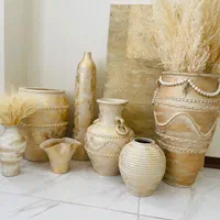 گلدان سفالی