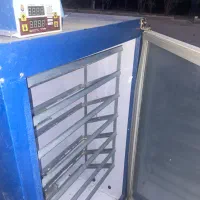 دستگاه جوجه کشی