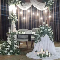 دیزاین یلدایی با گل ارایی و بادکنک آرایی|خدمات پذیرایی، مراسم|مشهد, جاهد شهر|دیوار