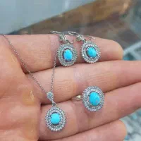 ست نقره-فیروزه زنونه|جواهرات|نیشابور, محله میدان باغات|دیوار