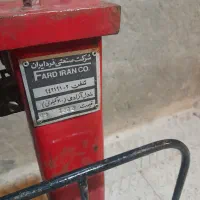 باسکول 200 کیلو ( ایران فرد)|ابزارآلات|تویسرکان, |دیوار