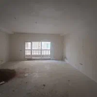 واحد۱۳۰متری/سه خواب/لوکیشن