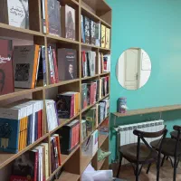 کتابفروشی و کتابخوانی
