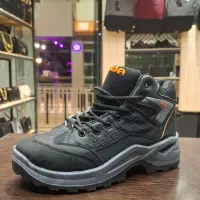 کفش کوهنوردی مدل لوا|کوهنوردی و کمپینگ|مشهد, جنت|دیوار