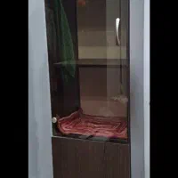 ویترین دو تیکه