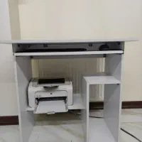 میز تحریر در حد نو