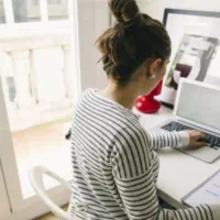 کار در منزل با گوشی فروش آنلاین