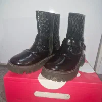 بوت خارجی دخترانه|کفش و لباس بچه|کرج, فاز ۳ گوهردشت|دیوار