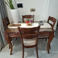 میز ناهار خوری