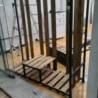 قفسه و ویترین مغازه