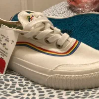 کفش (از کانادا فرستادن) سایز ۴۰|کیف، کفش، کمربند|تنکابن, |دیوار