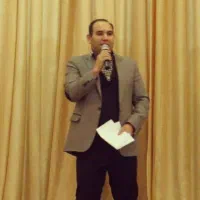 مجری با گروه موسیقی و گروه دف نوازی مولودی خوانی