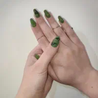 کاشت ناخن نصف قیمت(آموزش و خدمات)|خدمات آرایشگری و زیبایی|سنندج, |دیوار