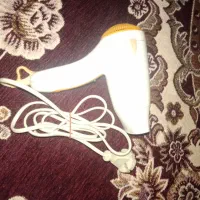 یک عدد سشوار لاکچری باحال فقط یک میلیون