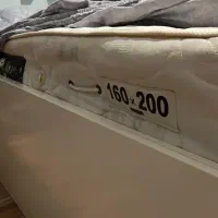 تخت وتشک